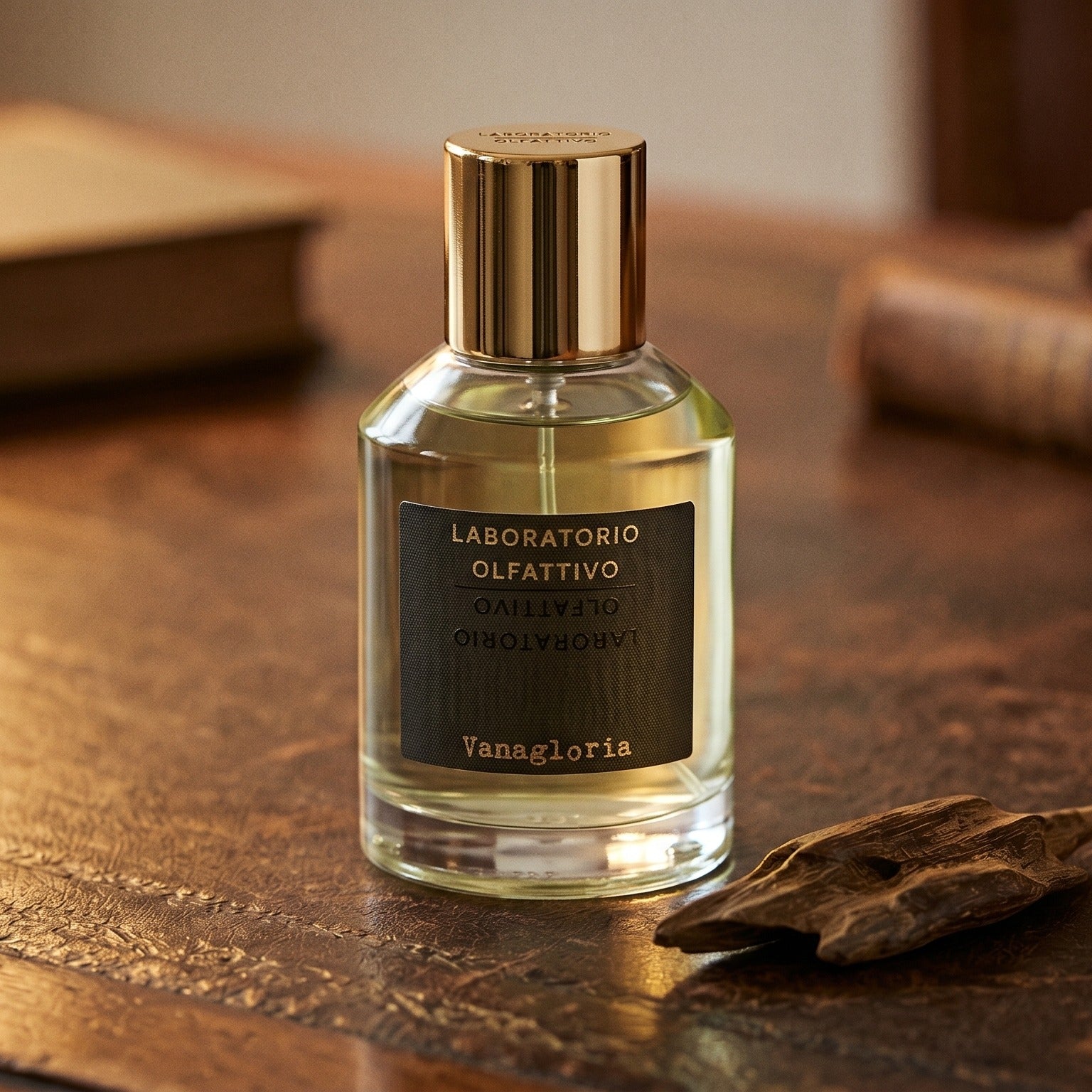 Vanagloria EDP by Laboratorio Olfattivo, Saffron Tonka Rose